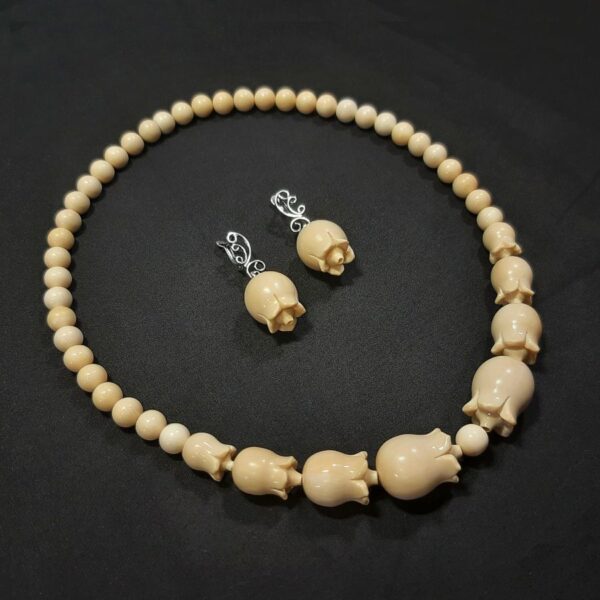 Ожерелье и серьги Ландыши из бивня мамонта