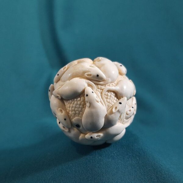 Мышиный клубок - нэцкэ, окимоно, скульптура